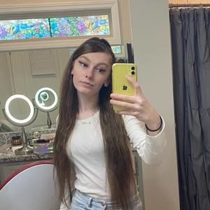 Meet your Posher, Lindsey